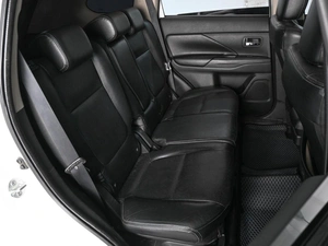 Внедорожник Mitsubishi Outlander 2013 года, 1399000 рублей, Аксай
