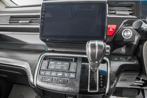 Минивэн Honda Stepwgn 2015 года, 1659000 рублей, Барнаул