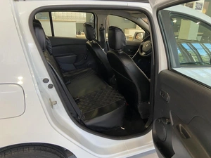 Хэтчбек Renault Sandero 2015 года, 620000 рублей, Орёл