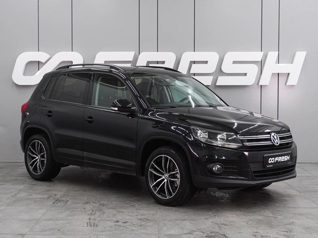 Внедорожник Volkswagen Tiguan 2012 года, 1429000 рублей, Воронеж