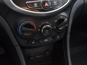 Седан Hyundai Solaris 2013 года, 699000 рублей, Краснодар