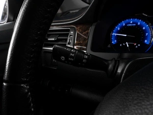 Седан Toyota Camry 2018 года, 2399000 рублей, Тюмень