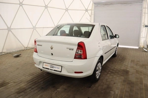Седан Renault Logan 2014 года, 365000 рублей, Железногорск