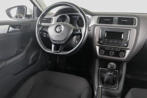 Седан Volkswagen Jetta 2017 года, 900000 рублей, Пермь