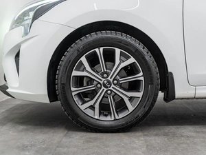 Седан Kia Rio 2020 года, 1650000 рублей, Красноярск