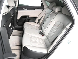 Седан Kia K5 2025 года, 4539000 рублей, Аксай