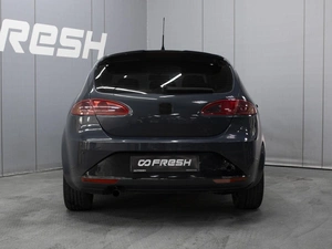 Хетчбэк SEAT Leon 2008 года, 570000 рублей, Омск