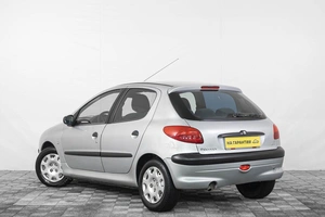 Хетчбэк Peugeot 206 2003 года, 249000 рублей, Кемерово