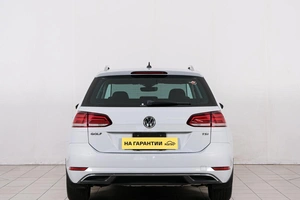 Универсал Volkswagen Golf 2018 года, 1489000 рублей, Красноярск