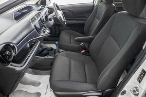 Хетчбэк Toyota Aqua 2016 года, 1099000 рублей, Барнаул