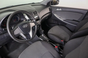 Седан Hyundai Solaris 2014 года, 919000 рублей, Пермь