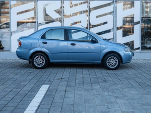 Седан Chevrolet Aveo 2005 года, 398200 рублей, Ставрополь