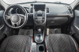 Хетчбэк Kia Soul 2010 года, 899000 рублей, Барнаул