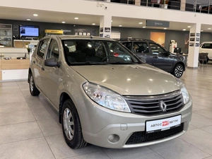 Хэтчбек Renault Sandero 2014 года, 725000 рублей, Орёл
