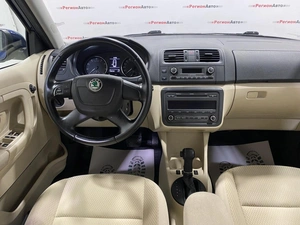 Универсал Skoda Fabia 2011 года, 695000 рублей, Красноярск