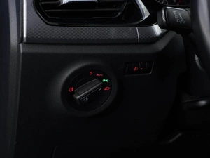 Лифтбек Volkswagen Polo 2020 года, 1833032 рублей, Москва