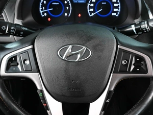 Седан Hyundai Solaris 2014 года, 1135000 рублей, Аксай