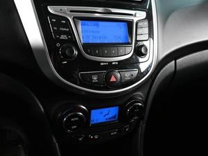 Хетчбэк Hyundai Solaris 2011 года, 1019000 рублей, Аксай