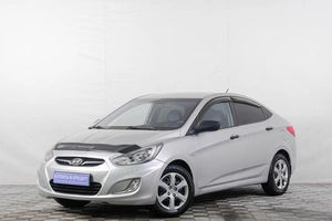 Седан Hyundai Solaris 2011 года, 749000 рублей, Кемерово