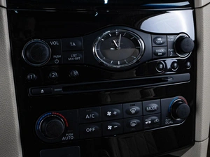 Внедорожник Infiniti QX70 2014 года, 2969000 рублей, Тюмень