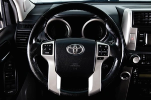 Внедорожник Toyota Land Cruiser Prado 2013 года, 3299000 рублей, Пермь