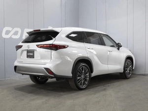 Внедорожник Toyota Highlander 2025 года, 5850000 рублей, Омск