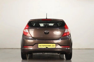 Хетчбэк Hyundai Solaris 2015 года, 859000 рублей, Челябинск