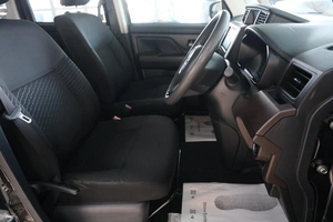 Минивэн Toyota Roomy 2018 года, 1089000 рублей, Омск