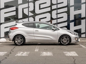 Хетчбэк Kia Ceed 2013 года, 1189000 рублей, Краснодар