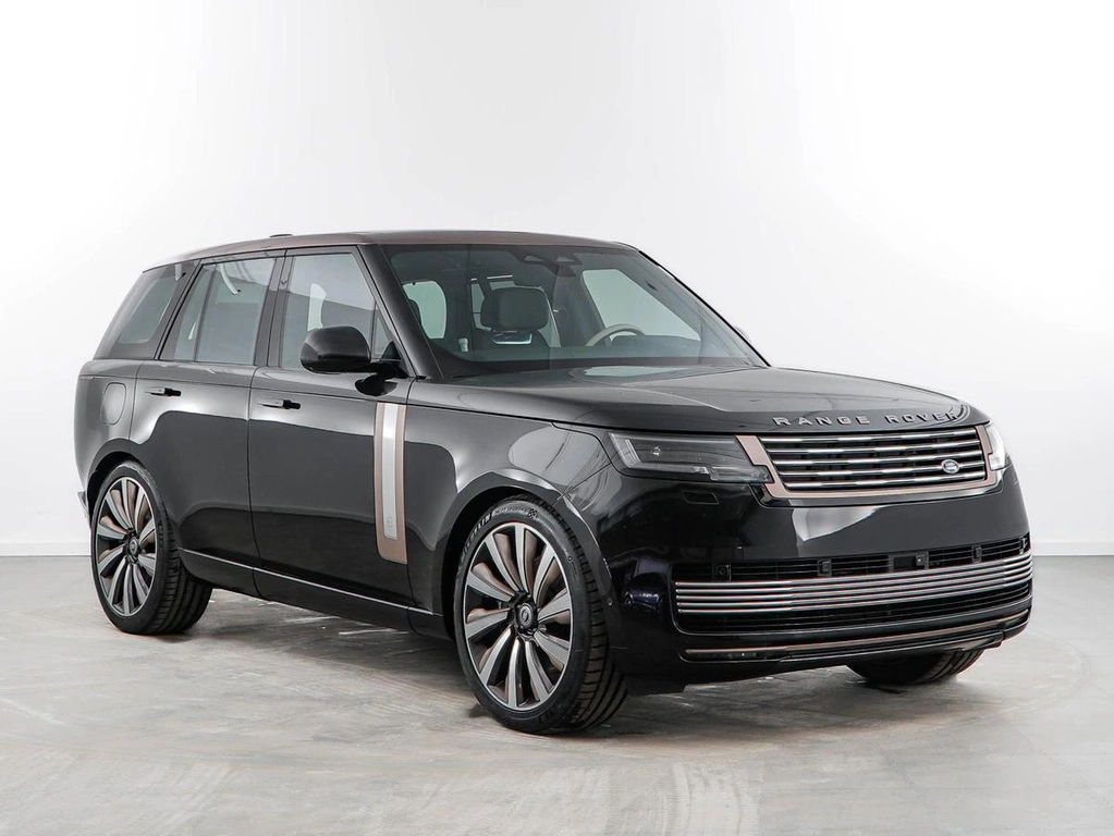 Внедорожник Land Rover Range Rover 2024 года, 30577077 рублей, Москва