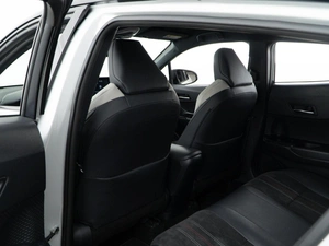Внедорожник Toyota C-HR 2021 года, 3737077 рублей, Москва