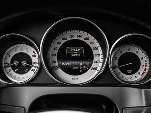 Седан Mercedes-benz E-класс 2013 года, 1899000 рублей, Кирилловка