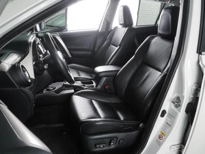 Внедорожник Toyota RAV4 2013 года, 1739000 рублей, Воронеж