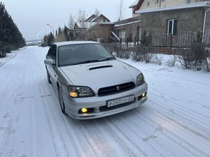 Седан Subaru Legacy 2000 года, 595000 рублей, 