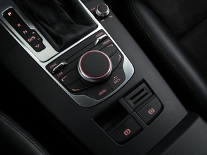 Хетчбэк Audi A3 2015 года, 1660000 рублей, Москва