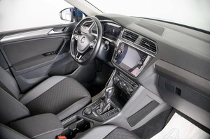 Внедорожник Volkswagen Tiguan 2018 года, 2259000 рублей, Пермь