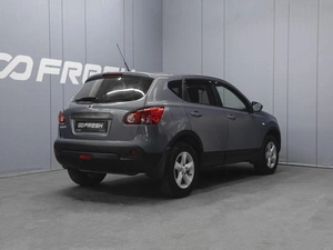 Внедорожник Nissan Qashqai 2007 года, 820000 рублей, Омск