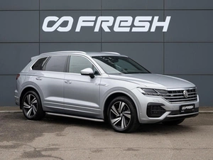Внедорожник Volkswagen Touareg 2018 года, 5100000 рублей, Краснодар