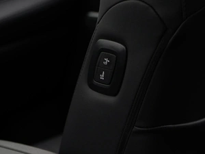 Внедорожник Toyota Highlander 2025 года, 5839050 рублей, Москва