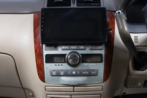 Минивэн Toyota Ipsum 2004 года, 799000 рублей, Новосибирск