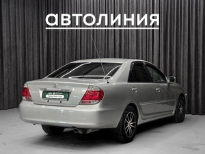 Седан Toyota Camry 2005 года, 840000 рублей, Красноярск