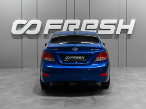 Седан Hyundai Solaris 2013 года, 840000 рублей, Тюмень