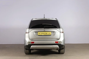Внедорожник Mitsubishi Outlander 2014 года, 1899000 рублей, Новосибирск