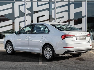 Лифтбек Skoda Rapid 2021 года, 1575000 рублей, Краснодар