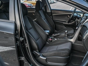 Хетчбэк Hyundai i30 2012 года, 859000 рублей, Кирилловка