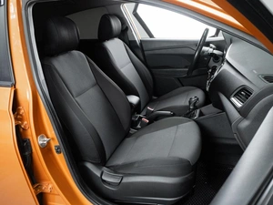 Седан Hyundai Solaris 2017 года, 1279000 рублей, Тюмень