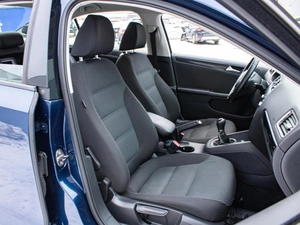 Седан Volkswagen Jetta 2013 года, 1150000 рублей, Петрозаводск