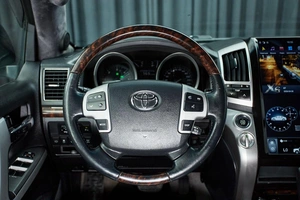 Внедорожник Toyota Land Cruiser 2012 года, 4300000 рублей, Красноярск