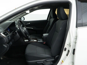 Седан Toyota Camry 2017 года, 3989999 рублей, Москва