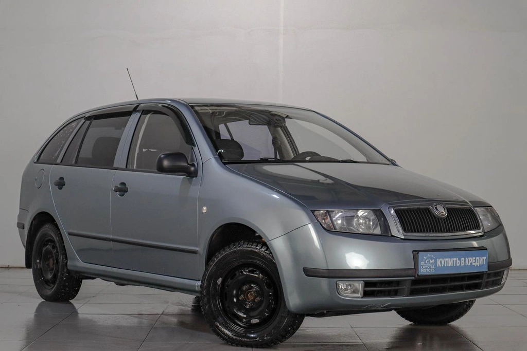 Универсал Skoda Fabia 2003 года, 419000 рублей, Челябинск